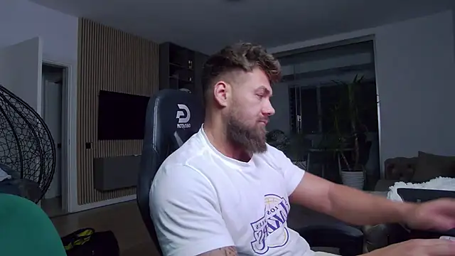 UbbeViking online show from January 27, 5:26 pm