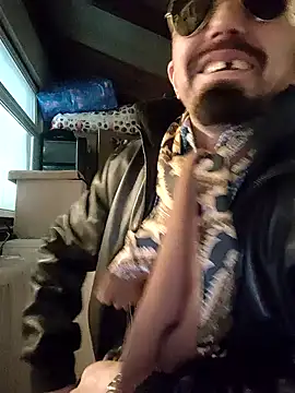 erbod Johnny online show from February 24, 10:10 pm