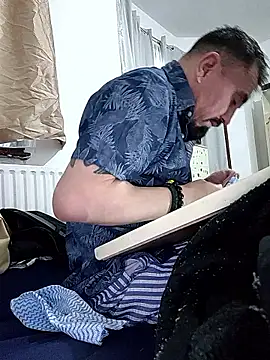 erbod Johnny online show from January 13, 2:54 pm