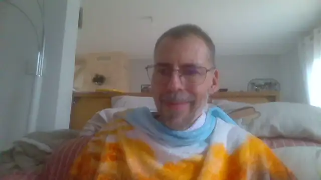 ptitcanard60600 online show from October 2, 4:33 pm