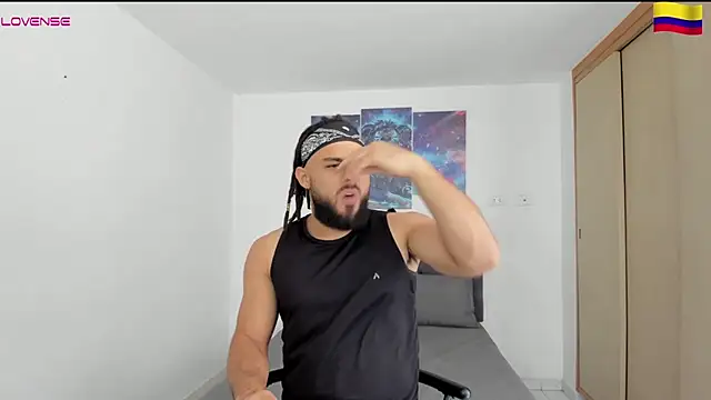 Louis marley   online show from December 23, 6:48 pm