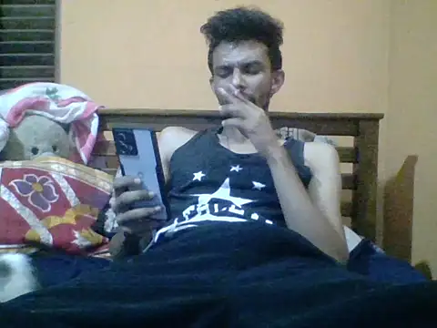 Rusiru32 online show from December 16, 11:23 pm