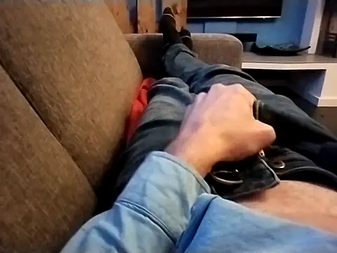 jk1981jk online show from December 3, 3:55 pm