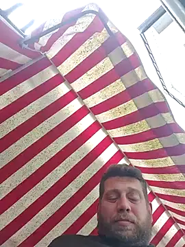 deBernd09 online show from May 11, 1:13 pm