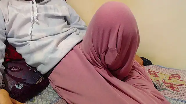 Alexdelarge323 online show from March 18, 12:28 pm