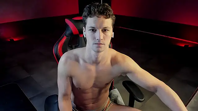 dirty-boss online show from March 2, 10:47 am