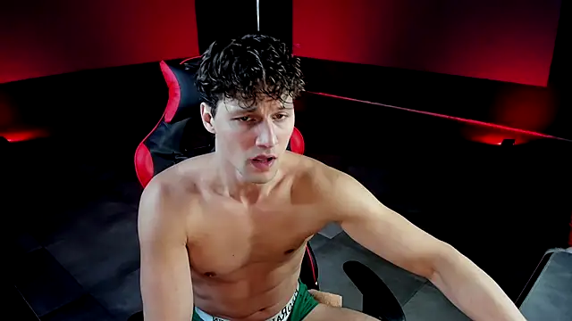 dirty-boss online show from September 19, 10:15 am