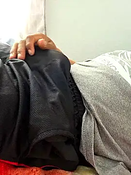 Snapshot of Easing_Order chatting on October 20, 9:08 pm Easing Order online show from October 20, 9:08 pm