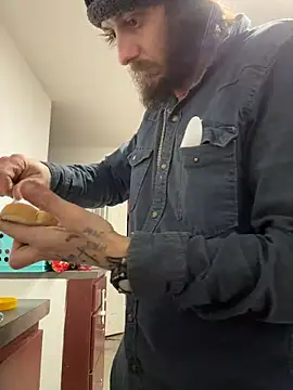 CloudDadddyyy420 online show from March 20, 8:07 am