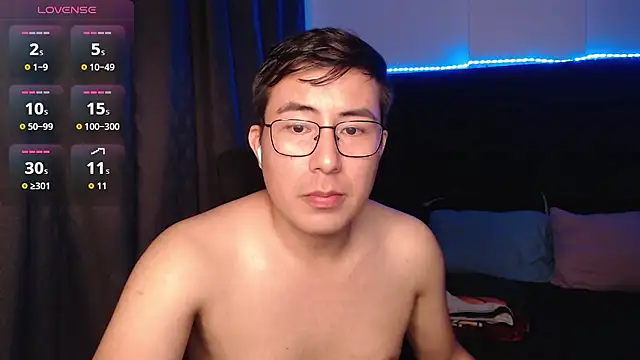 andrewmhilton  online show from April 12, 7:54 am