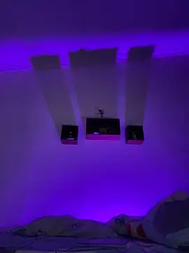 xTommy Steigerx online show from September 12, 5:29 am