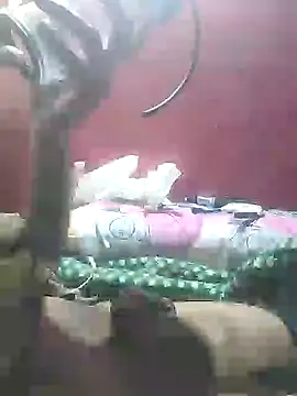 Snapshot of maroodick chatting on December 20, 1:58 am maroodick online show from December 20, 1:58 am