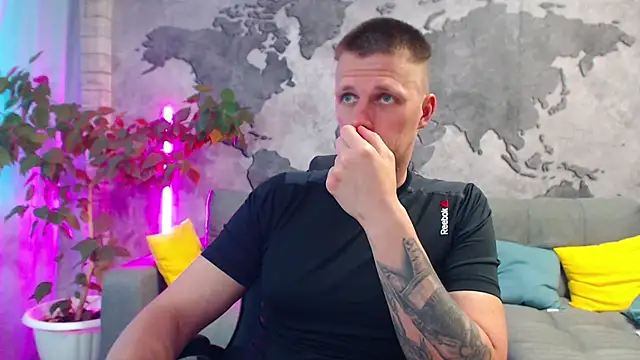 VikingChrisss online show from July 5, 10:44 am