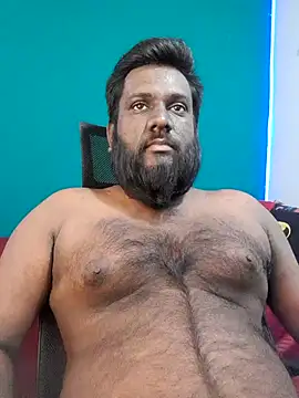 Rayansmith  online show from April 6, 10:38 am