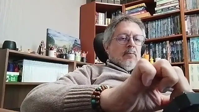 Mandra is a whore online show from September 25, 4:06 pm