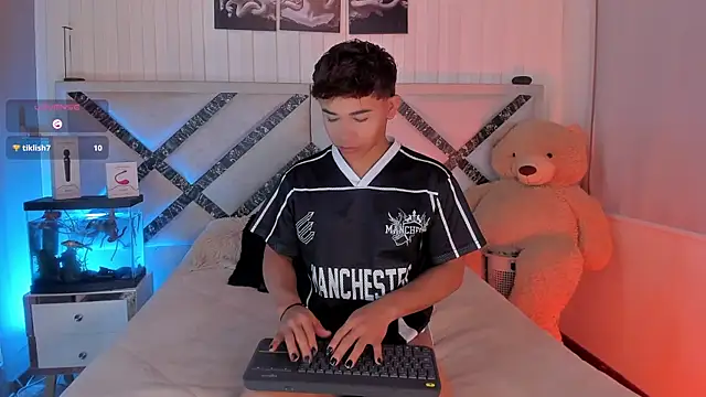 Austin connor  online show from September 20, 10:15 am