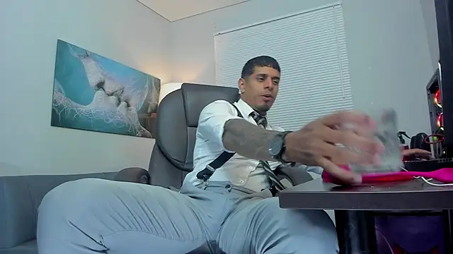 vincen jose online show from November 1, 3:21 am