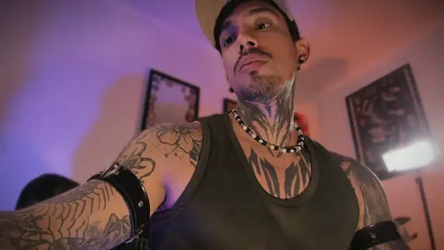 TigerStripes1  online show from April 15, 12:49 pm