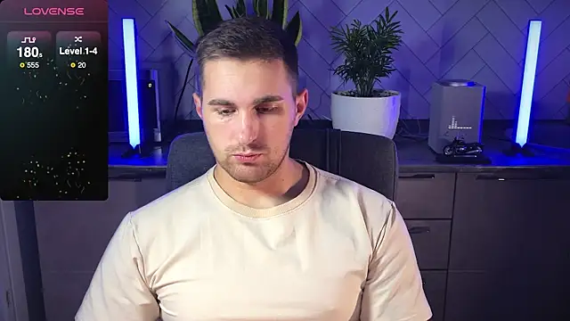 Sweeet  boy online show from January 6, 7:45 pm