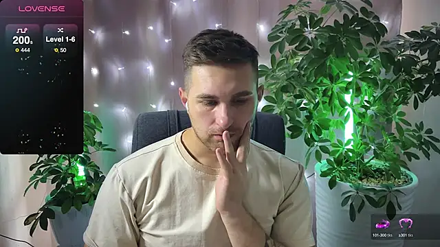 Sweeet  boy online show from February 15, 9:05 am