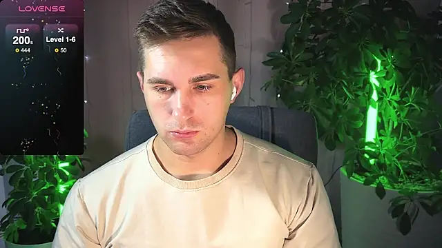 Sweeet  boy online show from February 23, 7:06 am