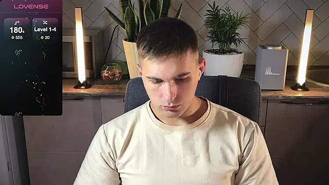 Sweeet  boy online show from December 30, 10:43 am