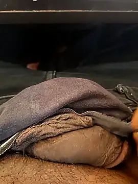 u wan me online show from March 6, 10:12 am