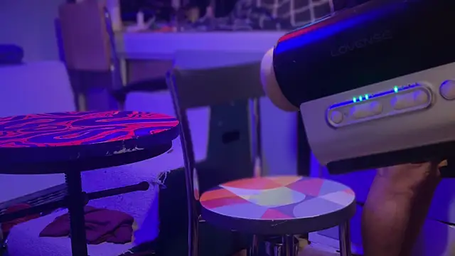 Snapshot of McPherson72 chatting on September 30, 3:45 am McPherson72 online show from September 30, 3:45 am